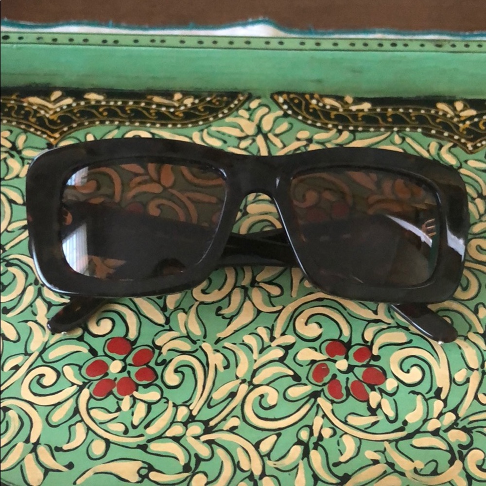 Chlo Sunglasses - image 1